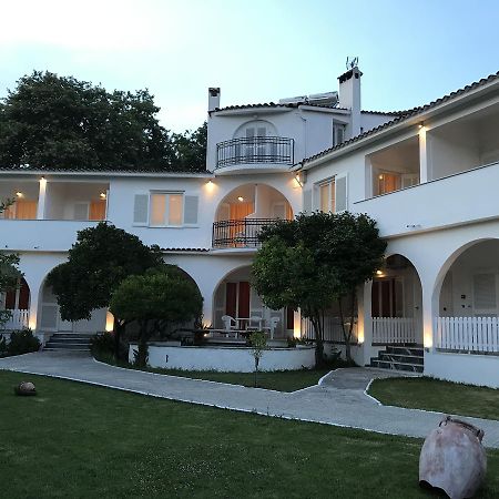 Villa Jeanna Troulos Ngoại thất bức ảnh