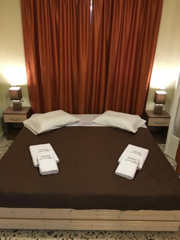 Villa Jeanna Troulos Ngoại thất bức ảnh