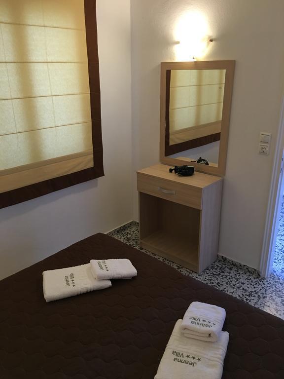 Villa Jeanna Troulos Ngoại thất bức ảnh